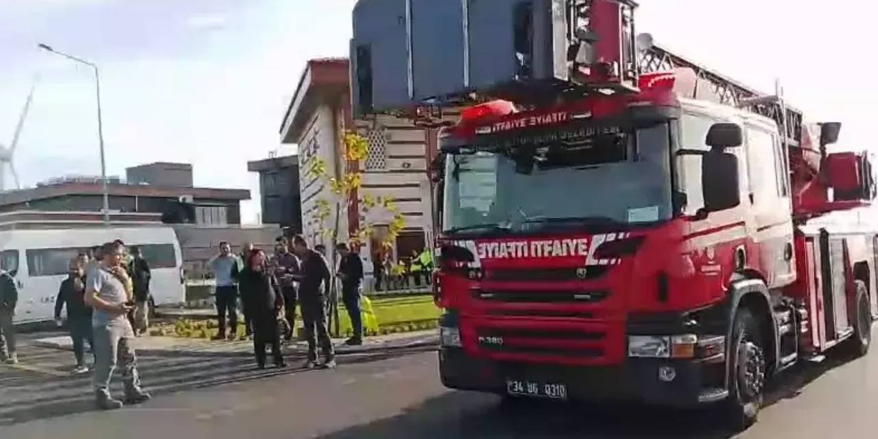 Silivri'de doğal gaz tesisinde yangın çıktı! Valilikten açıklama