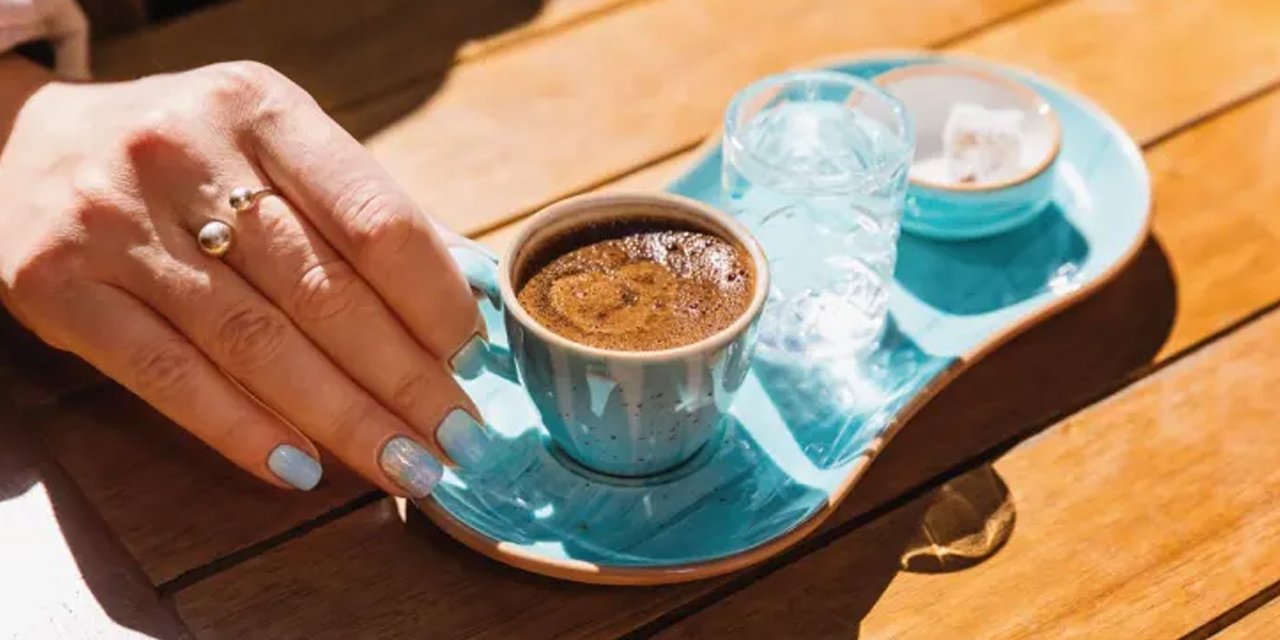 Uzmanlar uyardı: Kahve soda alışkanlığı sanıldığı kadar masum değil