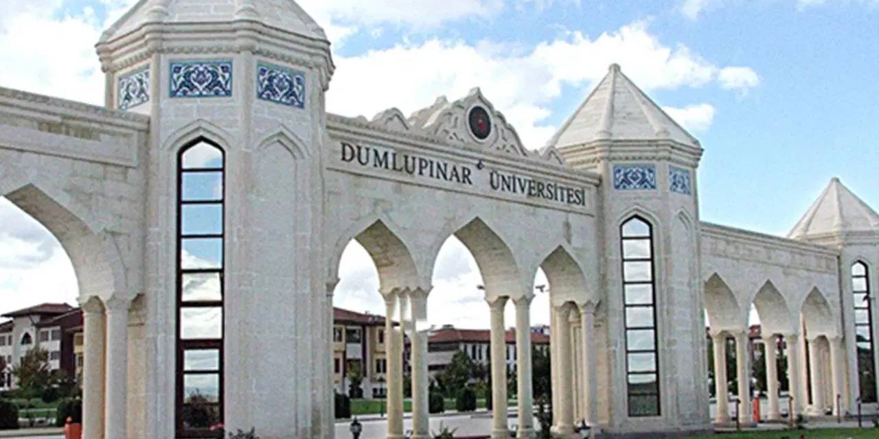 Dumlupınar Üniversitesi'nde şaşırtan proje: Müdür odasında duş ve dinlenme alanı