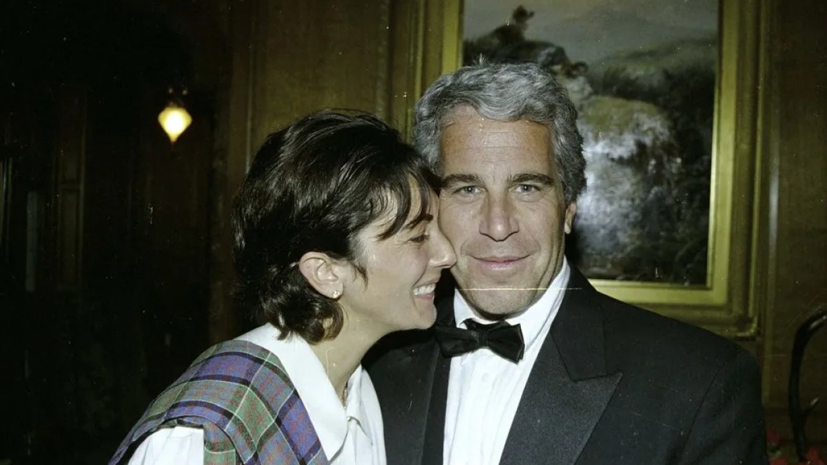 Epstein’ın “kabus adası”ndan ilk kez görüntüler paylaşıldı