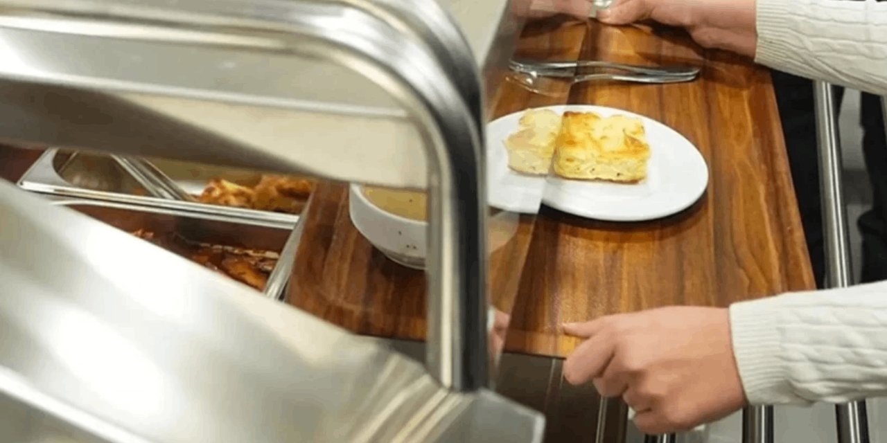 İBB'de zam yağmuru: Kent lokantası, su, ulaşım ve hatta tuvalet ücretleri arttı