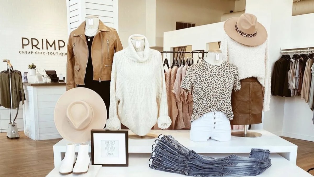 Giyim devi 15 yıl sonra kepenk indiriyor: Yüzde 50 indirimli satış yapacak