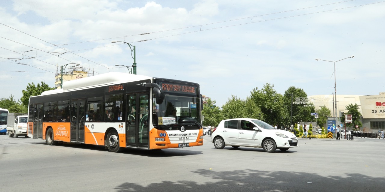 Gaziantep’te öğrenciler için toplu ulaşıma yeni hat