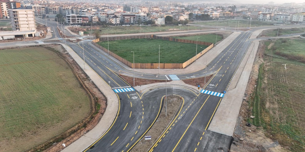 Aydın'da yol yapım çalışmaları sürüyor