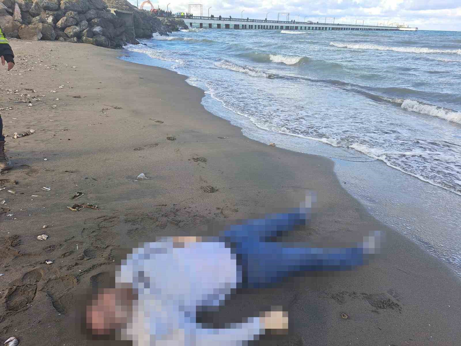 Denize düşmüştü cansız bedeni bulundu