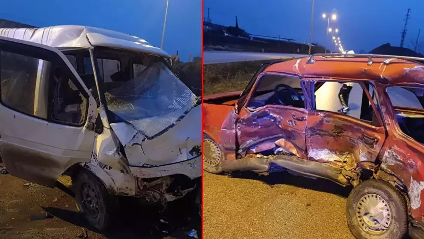 Servis minibüsü ile otomobil çarpıştı: 10 yaralı