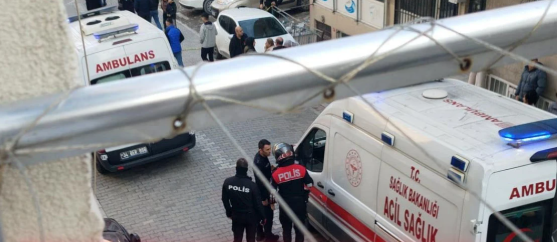 Esenyurt'ta dehşet: Motosikletli saldırganlar sokaktakilere kurşun yağdırdı