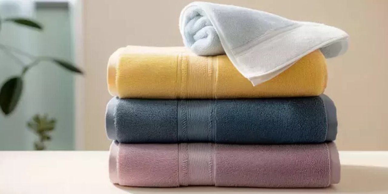 Banyo havlularındaki çizgilerin sırrı ortaya çıktı! Meğer yıllardır yanlış biliyormuşuz