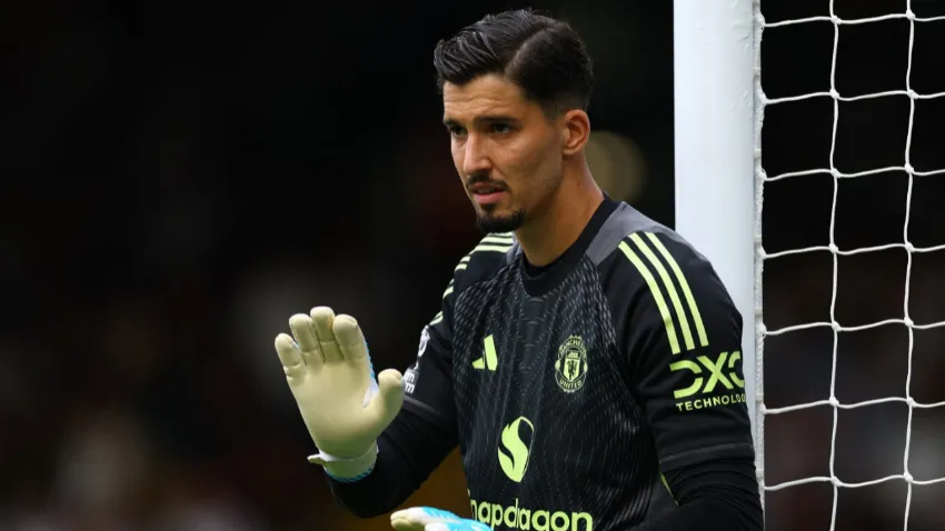 Beşiktaş'ta Altay Bayındır hareketliliği