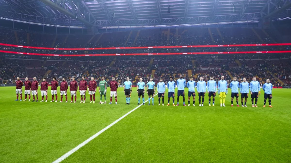 Başakşehir'den Galatasaray maçı sonrası hakem isyanı