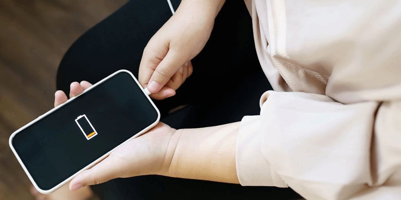 Telefonunuz boşta bile şarj yiyor: Bilim insanları gizli nedeni buldu