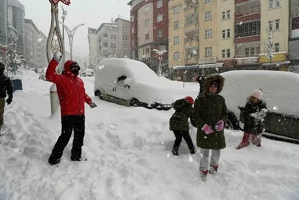 Kar bayramı geliyor! Meteoroloji uzmanı tarih vererek açıkladı