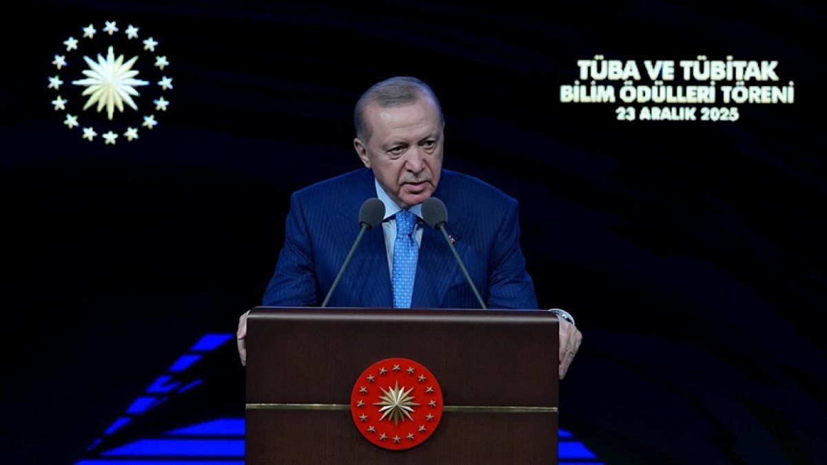 Cumhurbaşkanı Erdoğan'dan önemli açıklamalar