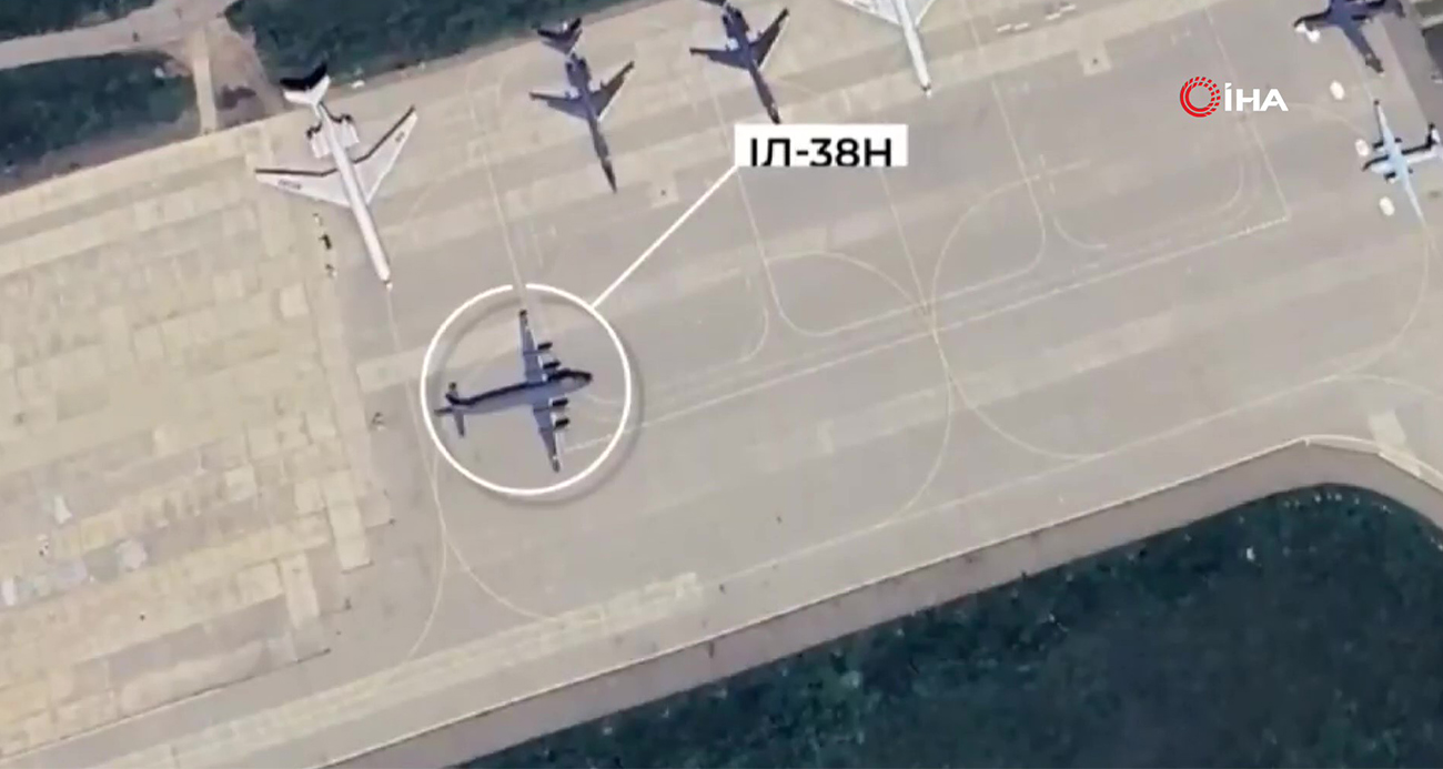 Ukrayna Rus uçağını vurduğu anları paylaştı