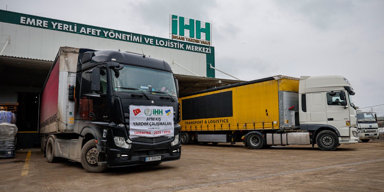 İHH’den Ukrayna’daki savaş mağdurlarına 4 tırlık yardım