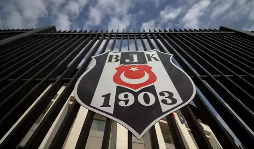 Beşiktaş'ta 4 isimle yollar ayrıldı