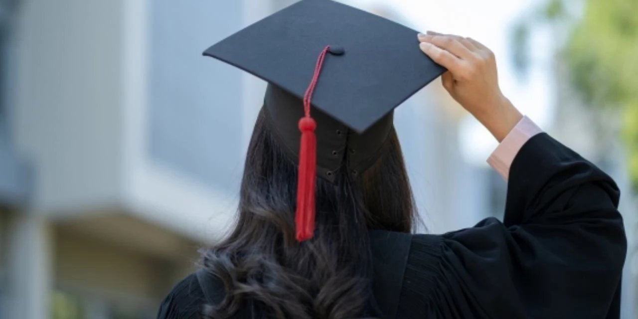 Üniversite okumak lüks oldu: Ücretler 1,7 milyon TL’ye dayandı