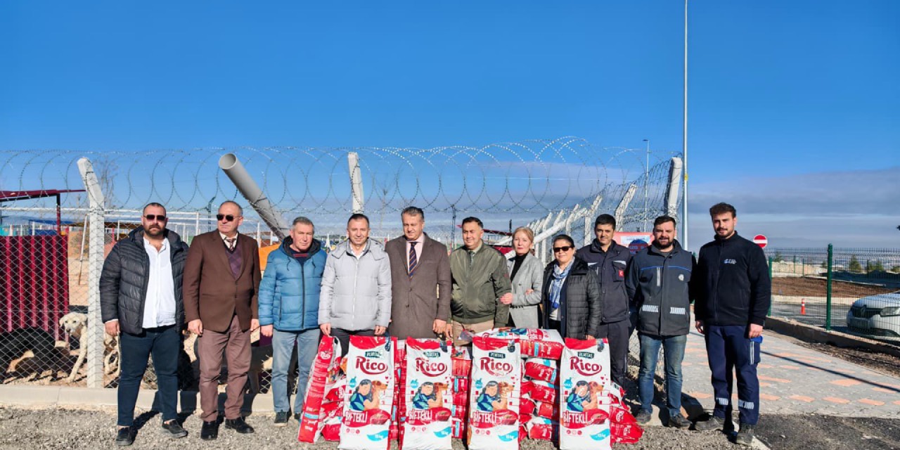 Eskişehir Büyükşehir Belediyesi’nden patili dostlara mama desteği kampanyası