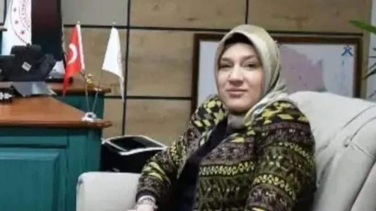 AK Partili eski kadın yönetici evinde ölü bulundu