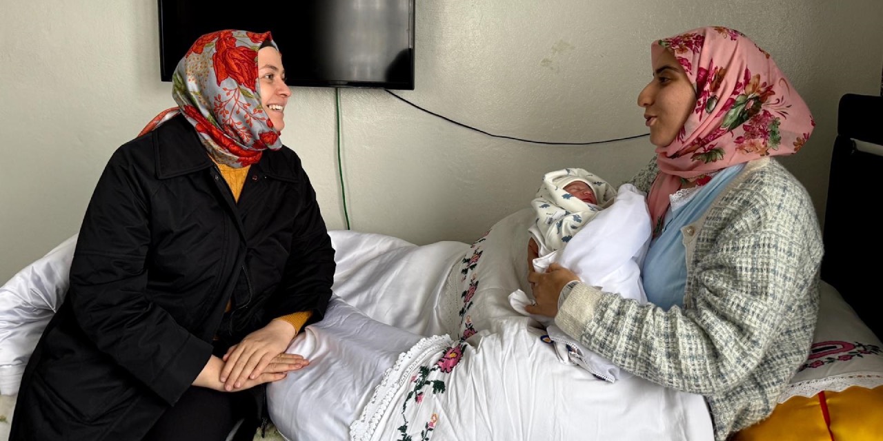Gaziantep Büyükşehir, 2026 yılının ilk bebeğini evine ulaştırdı