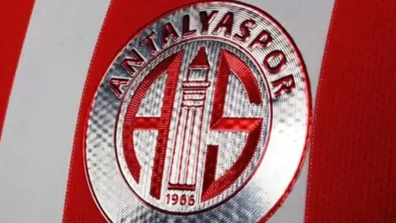 Antalyaspor'un yeni teknik direktörü belli oldu
