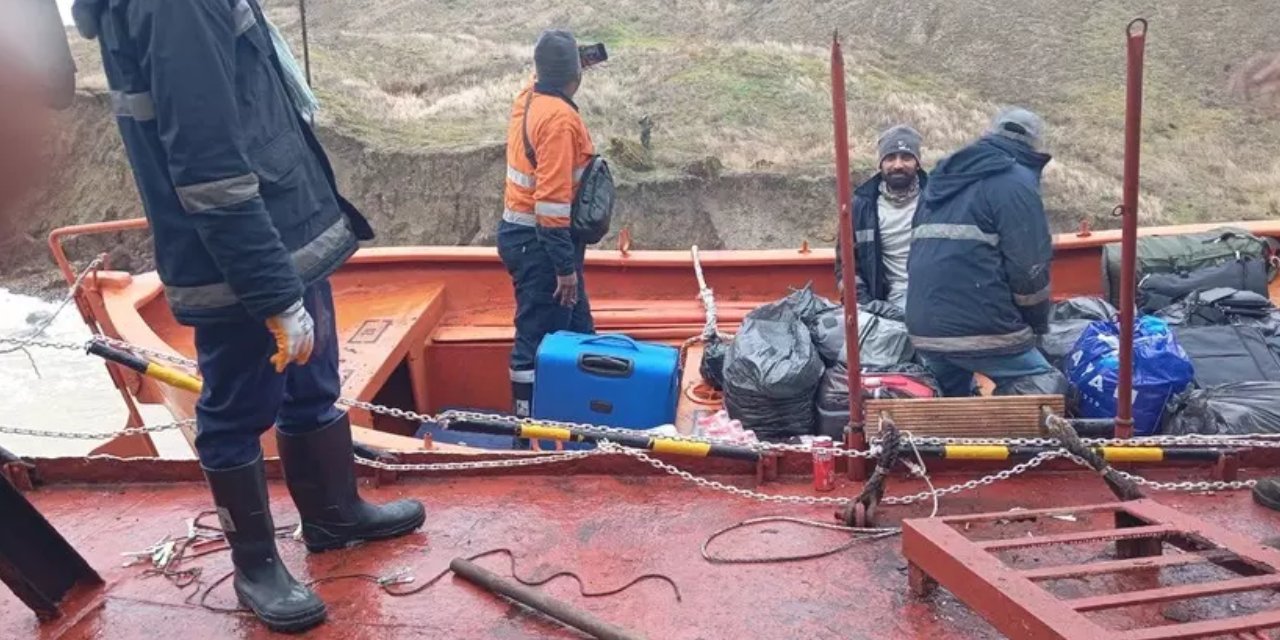Türk gemisi Kerç Boğazında karaya oturdu: Mürettebatın durumuna ilişkin ilk açıklama