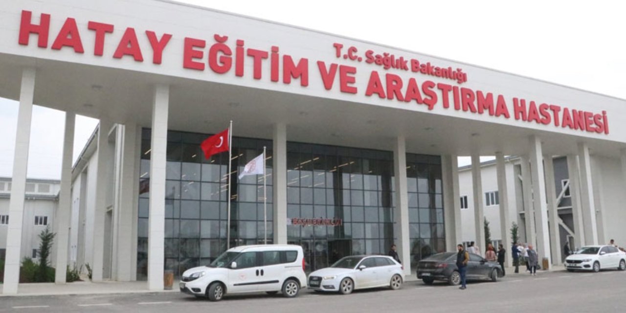 Hatay Eğitim ve Araştırma Hastanesi’nde canlı bomba korkusu! Hastane boşaltıldı
