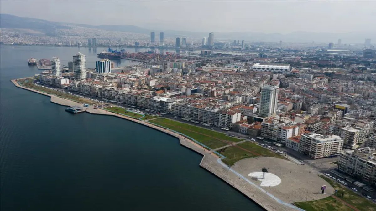 İzmir için kritik uyarı: Deniz suyu Basmane'ye ulaşabilir
