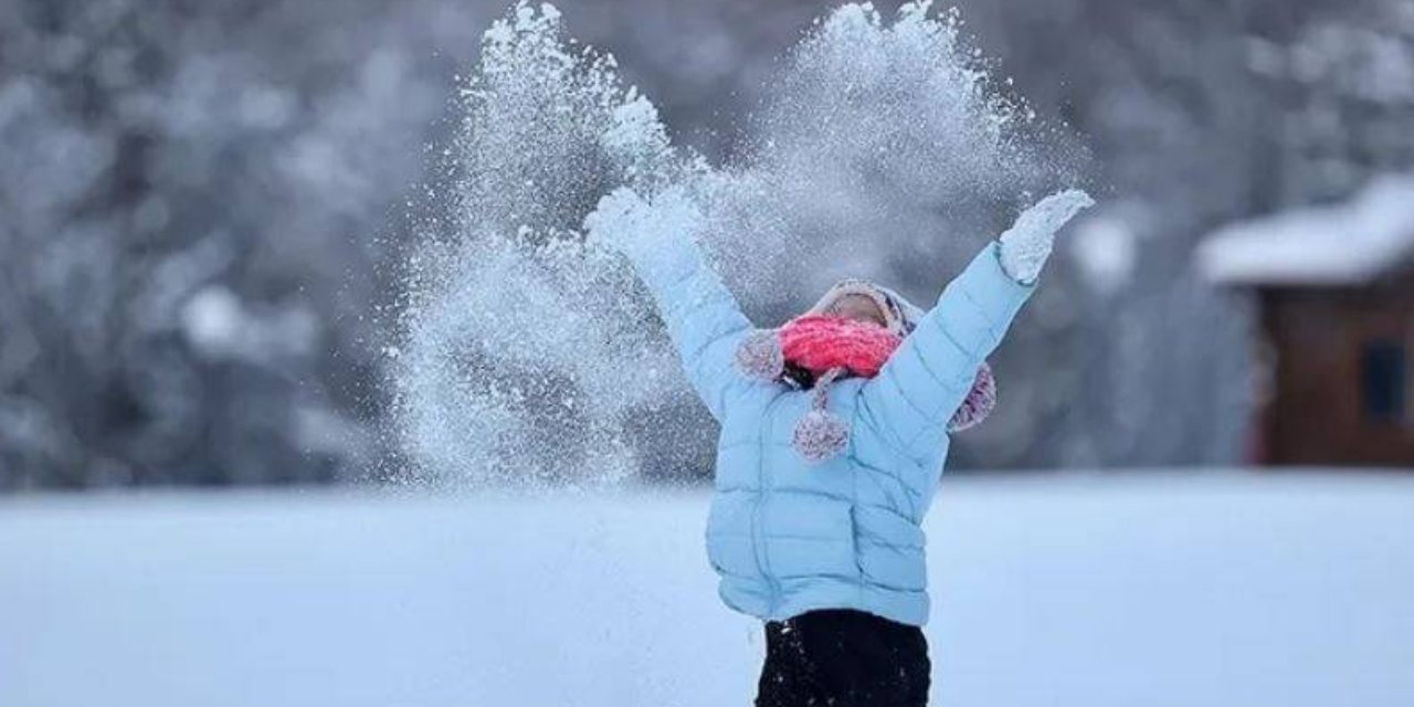 Kar tatili alarmı! 12 Ocak Pazartesi okullar tatil mi? İlk il açıklandı