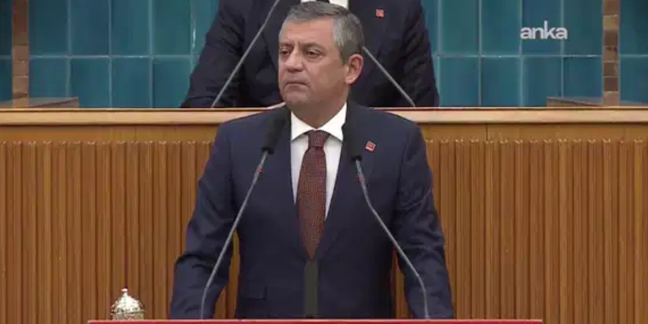 Özgür Özel kürsüden isyan etti: Emekliye sefalet, Trump’a kıyak