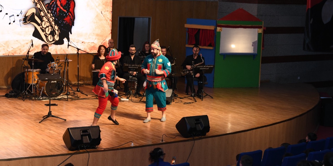 Karagöz ve Hacivat, Ankara’da çocuklarla buluştu