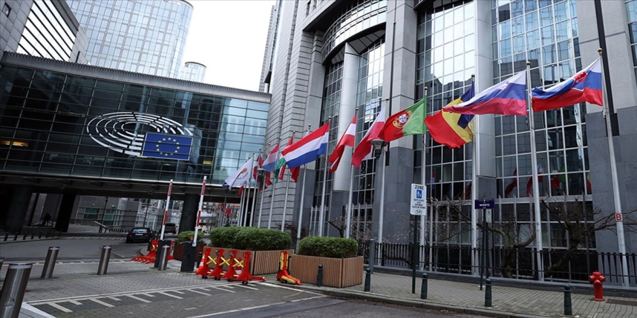 Avrupa'dan Trump'a 'Grönland' resti: ABD ile ticaret anlaşması iptal!