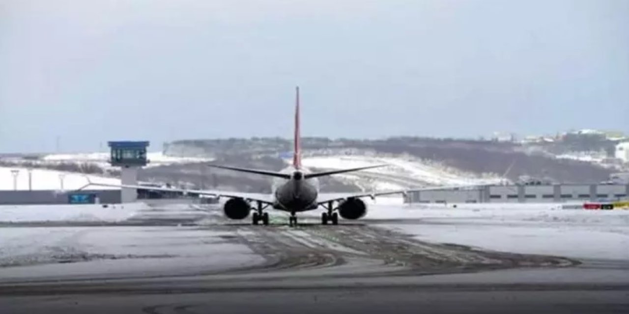 Sabiha Gökçen’de kar alarmı! Seferler azaltıldı