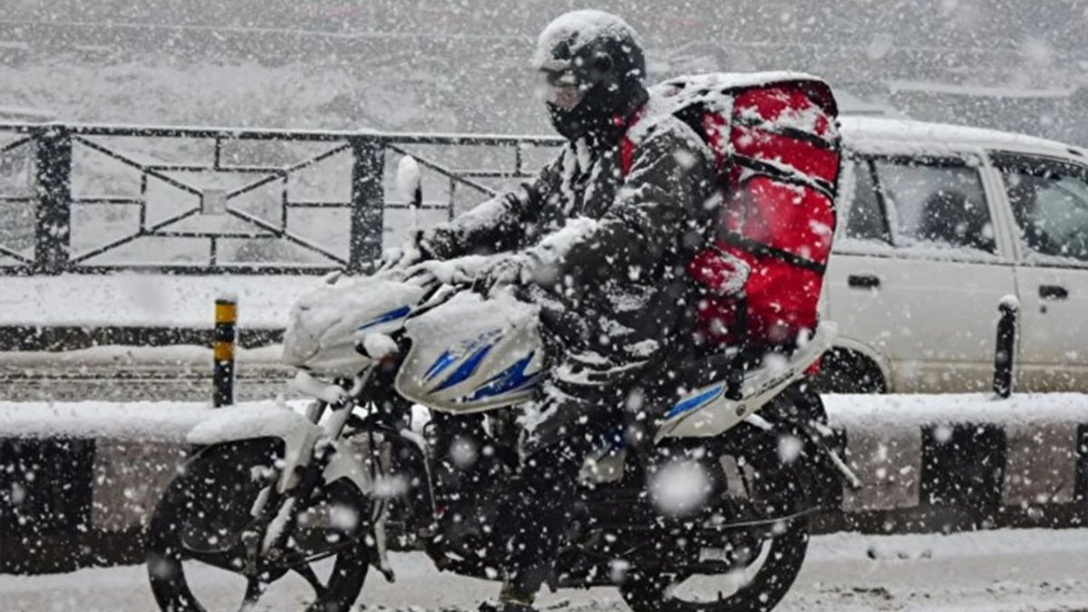 İstanbul’da kar alarmı: Kurye ve ağır taşıtlara trafik yasağı
