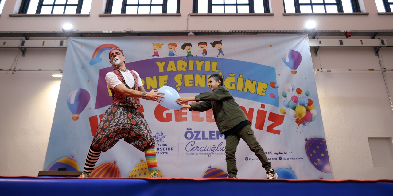 Aydın Büyükşehir Başkanı Çerçioğlu, yarıyıl karne şenliği ile çocuklarla buluştu