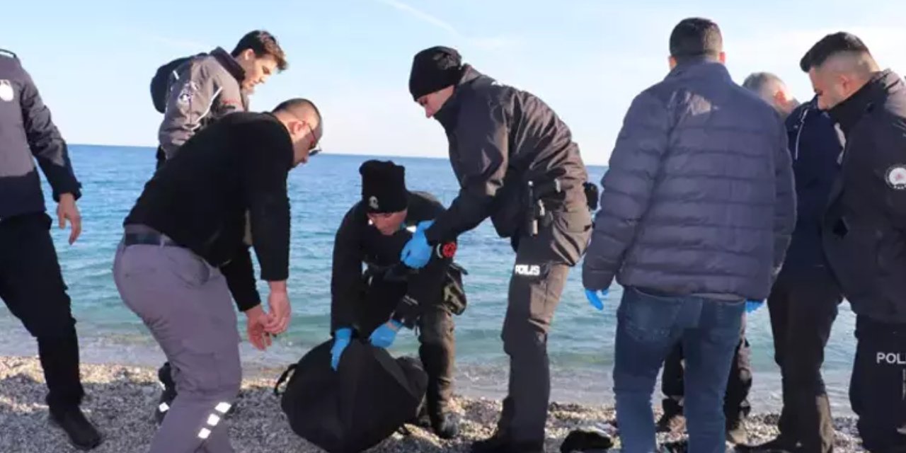 Balıkçının oltasına insan cesedi takıldı