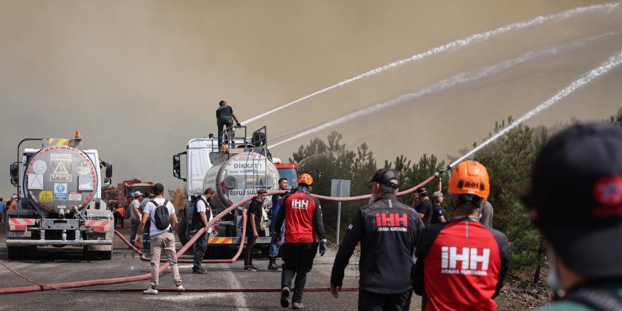 İHH arama kurtarma ve afet yönetimi 2025'te aktif rol oynadı