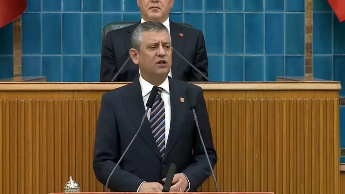 Özel’den Bahçeli’ye emekli maaşı çağrısı: “Buyursun, destekleyelim”