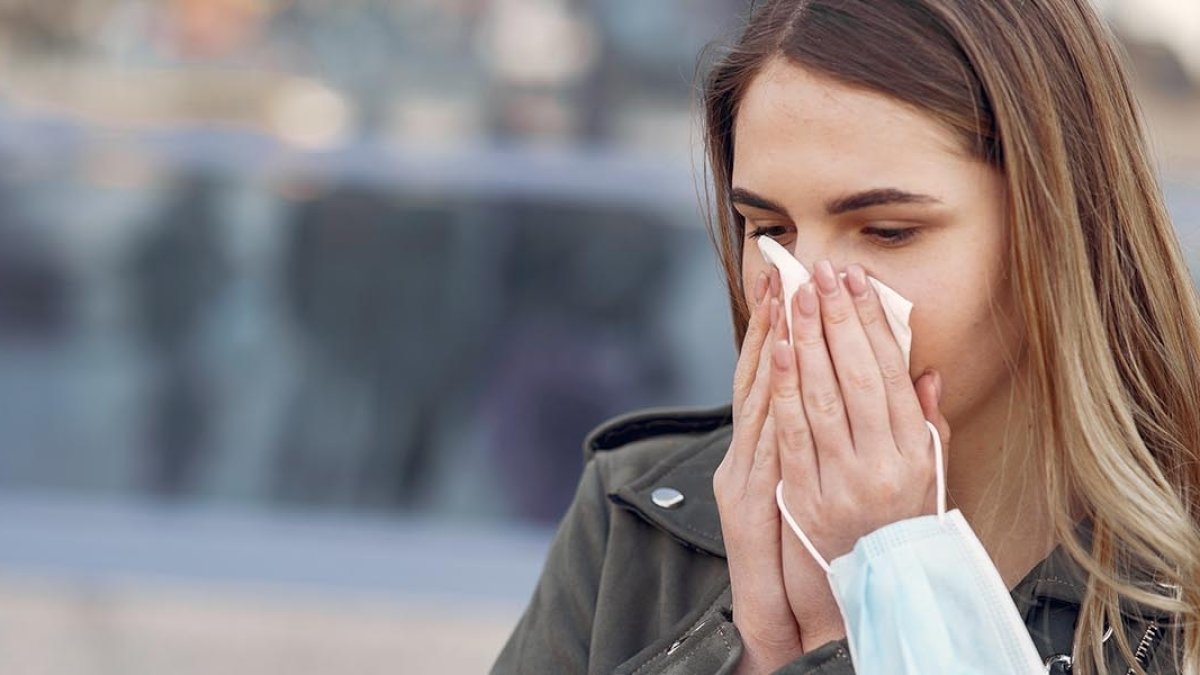 Geçmeyen burun akıntısına dikkat:  Beyin sıvısı kaçağı olabilir