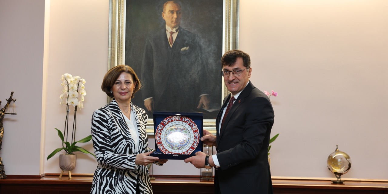 Kütahya Belediye Başkanı Kahveci’den Eskişehir’e dostluk ziyareti