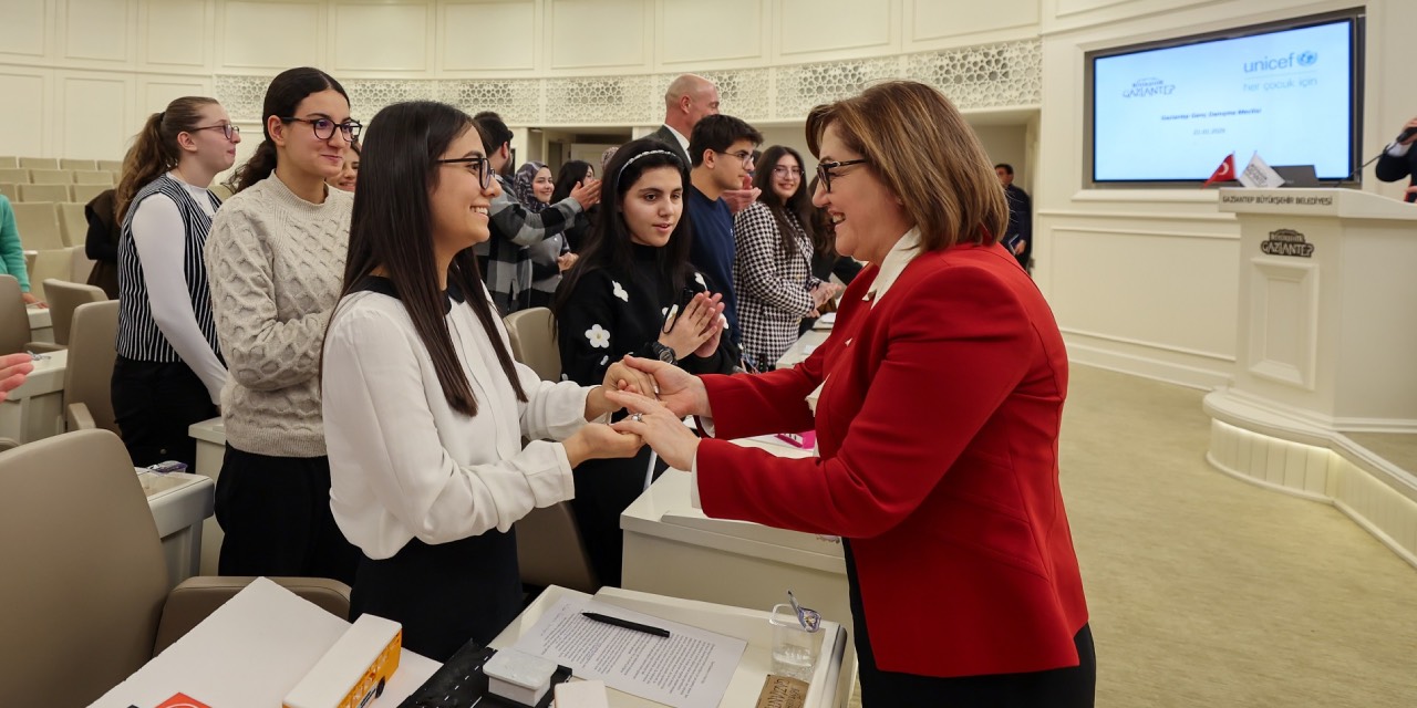 Gaziantep’te Genç Danışma Meclisi projelerini paylaştı