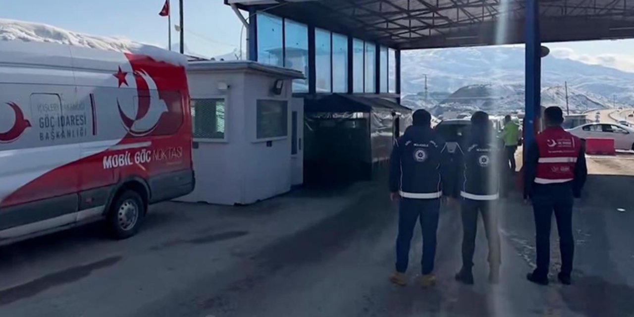 81 ilde dev göç operasyonu: 478 düzensiz göçmen yakalandı