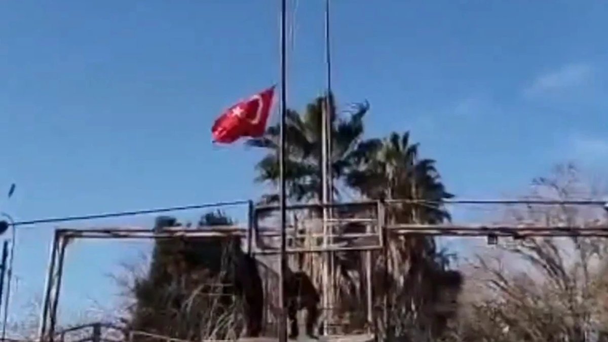 Nusaybin’de bayrak provokasyonu: MSB failleri tespit ettiklerini duyurdu