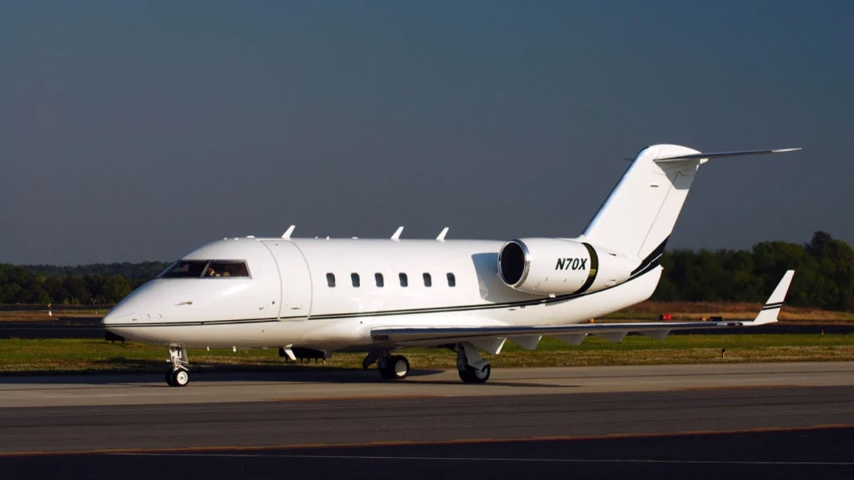 ABD'de özel jet düştü: 7 ölü