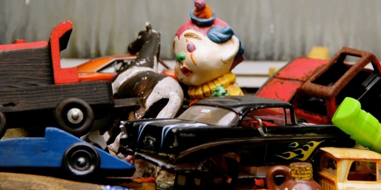 30 yıllık pedagog açıkladı: Ebeveynler dikkat! Bir çocuğun elinde o oyuncaklar varsa...