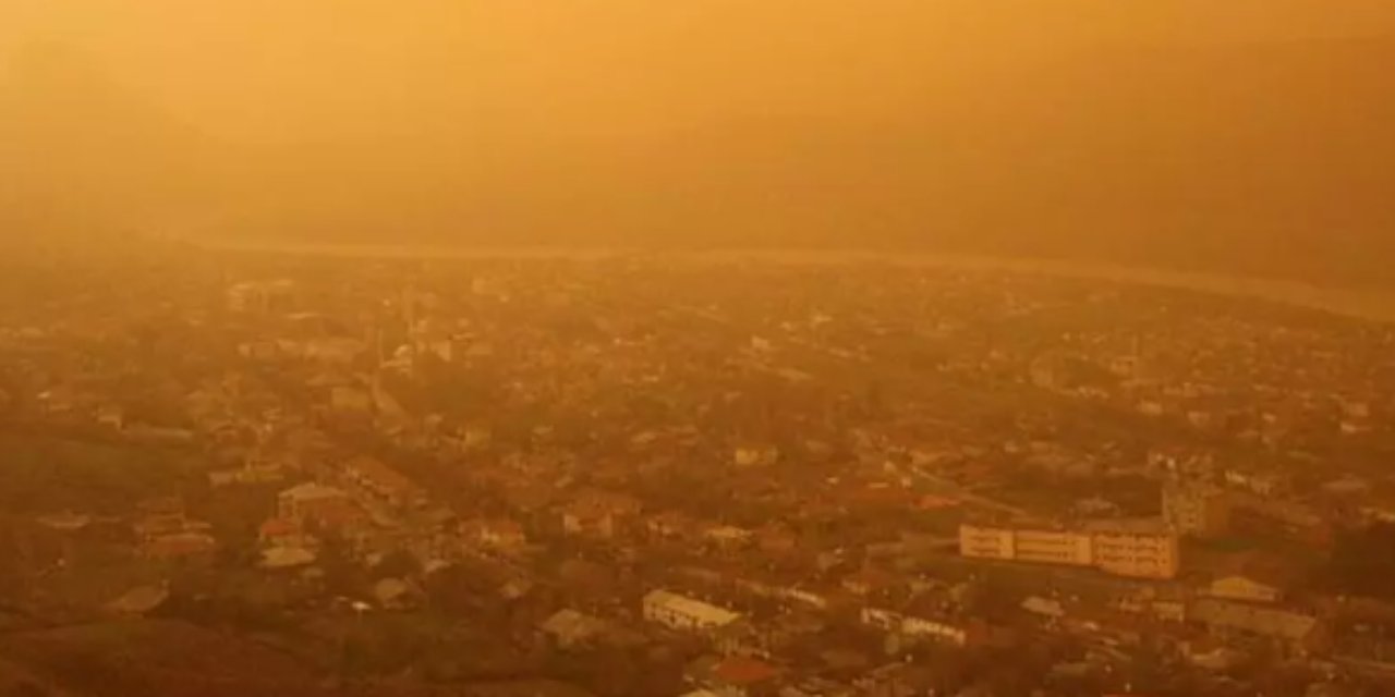 Marmara, Ege ve Akdeniz çöl tozu alarmında: Pencereleri açmadan önce dikkat