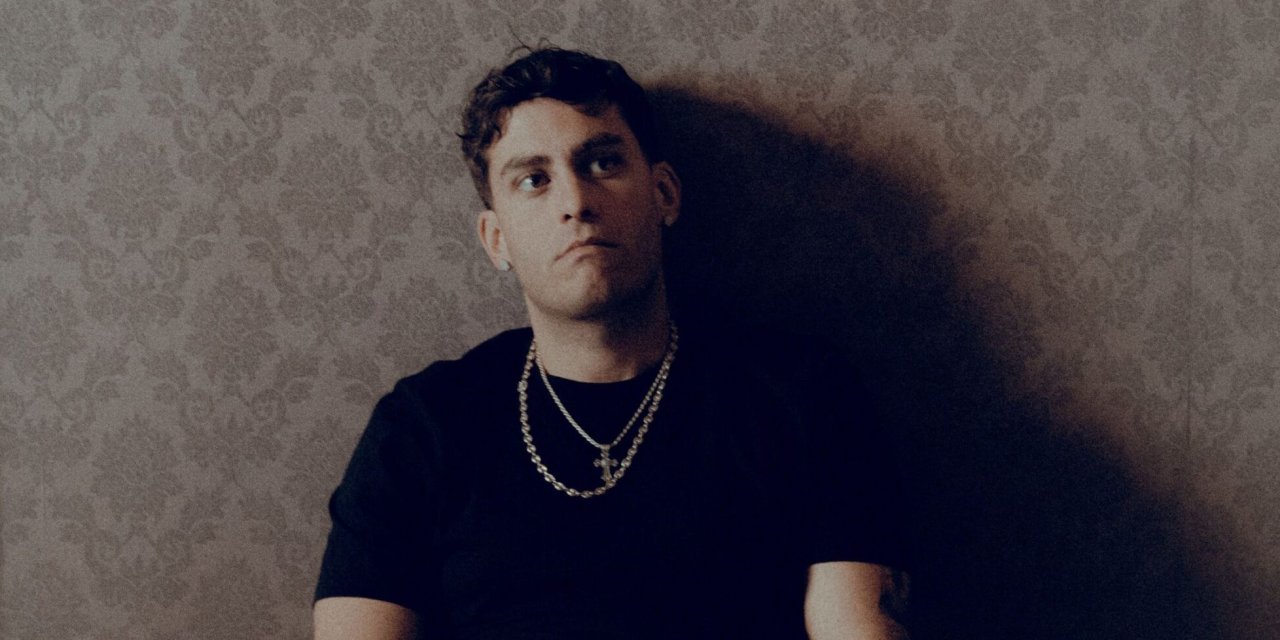 Ünlü rapçi Delaossa sahnede ölümden döndü: 20 metreden yere düştü