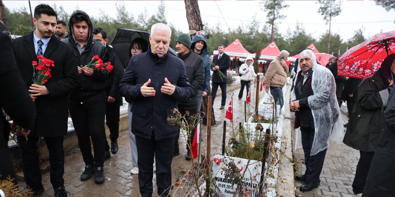 Bursa Büyükşehir Başkanı Bozbey deprem bölgesini ziyaret etti