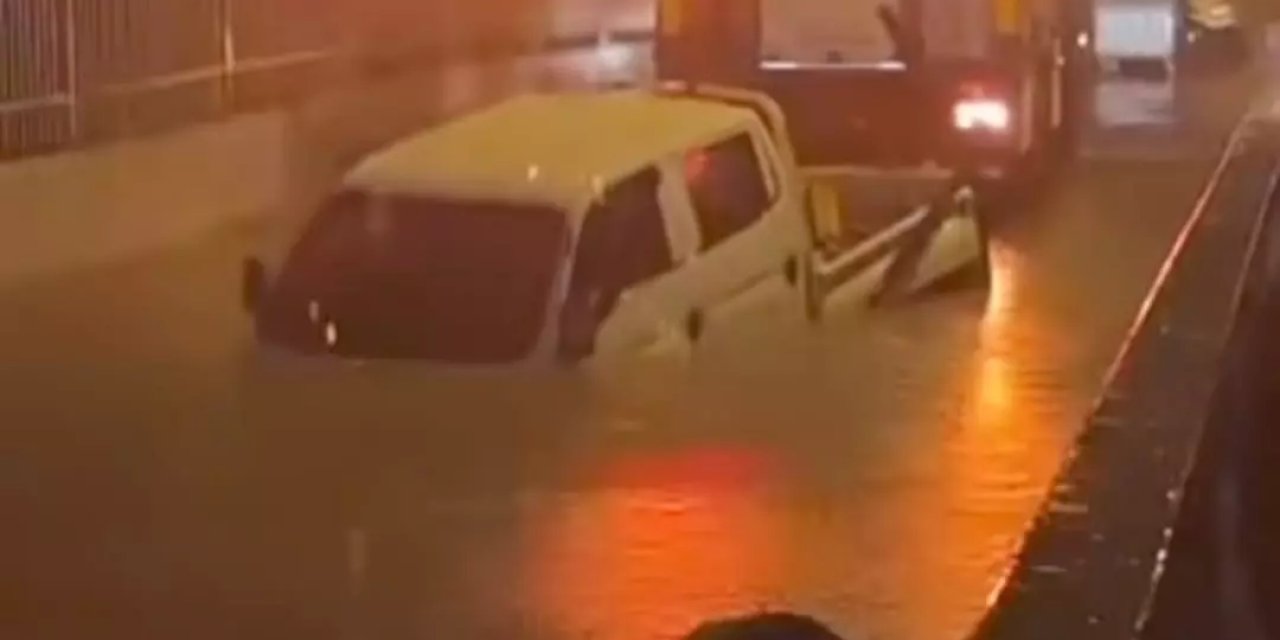 İzmir'de sel faciaya dönüştü: 1 kişi hayatını kaybetti