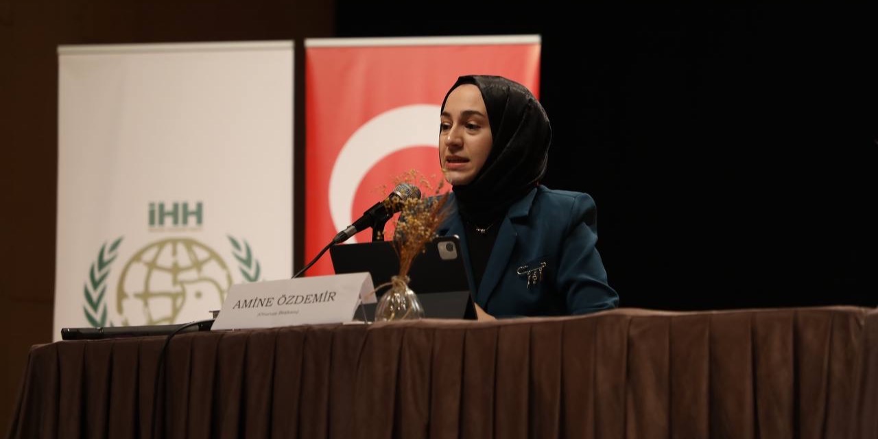 İHH Kadın Ankara’da “Savaş ve Kadın” paneli düzenledi